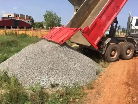 Gravel delivered straight to the site